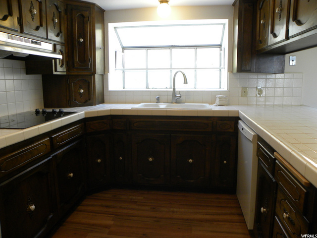 998 N Oakmont E, Provo, UT 84601 — photo 10