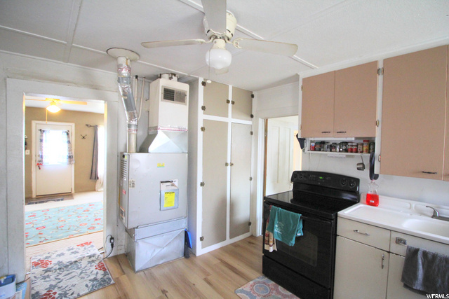 357 E 300 N, Roosevelt, UT 84066 — photo 11