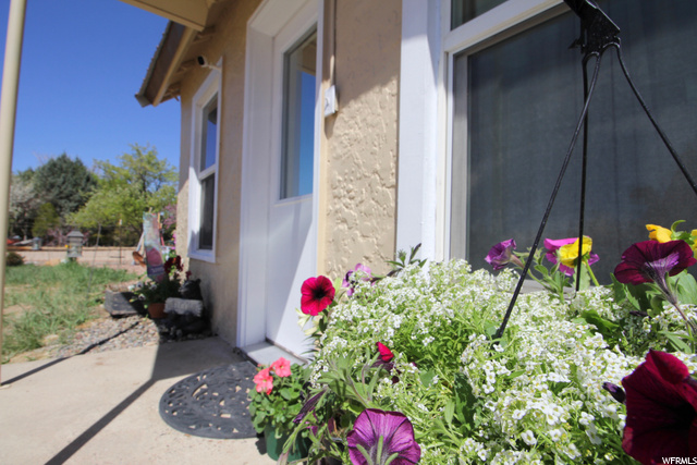 357 E 300 N, Roosevelt, UT 84066 — photo 4