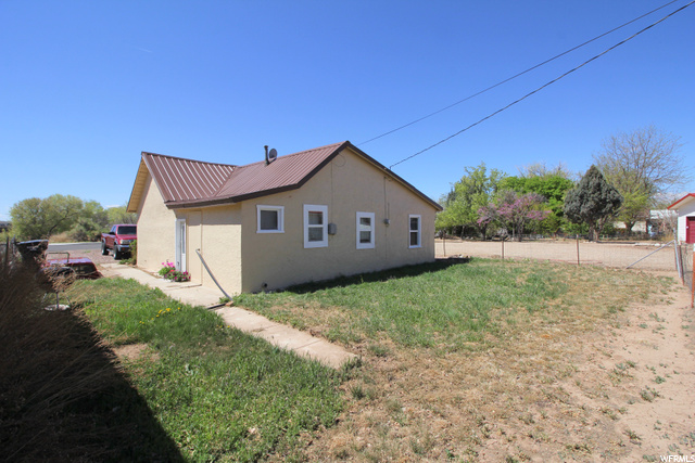357 E 300 N, Roosevelt, UT 84066 — photo 2