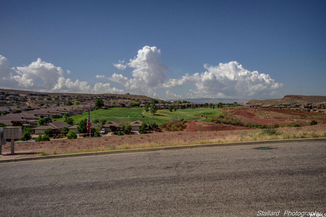 751 Crystal Dr, St. George, UT 84770 — photo 2