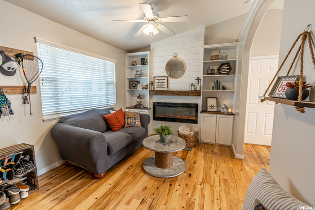 25 Crayon Ct, Logan, UT 84321 — photo 6