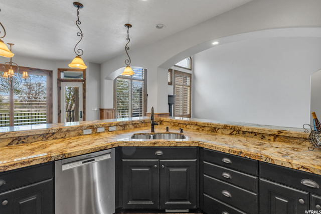 2483 S Deer Run Cir E, Bountiful, UT 84010 — photo 7