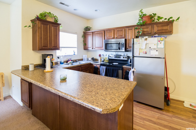 394 E 600 S #E, Vernal, UT 84078 — photo 6