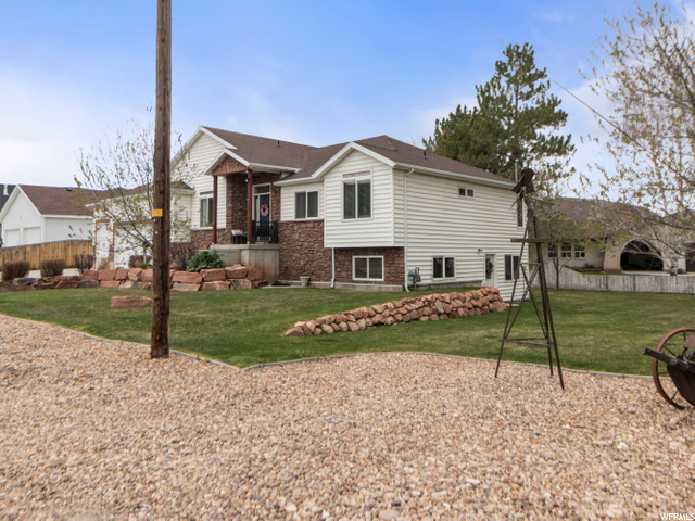 209 Main St, Henefer, UT 84033 — photo 2