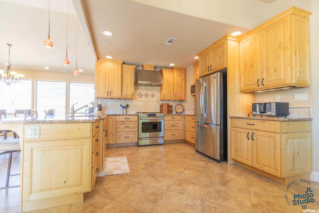 1088 Red Cliffs Rd, Leeds, UT 84746 — photo 7
