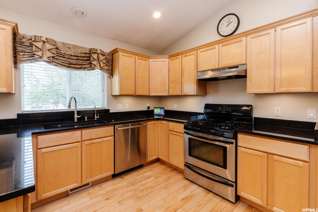 141 E 360 N, Providence, UT 84332 — photo 3