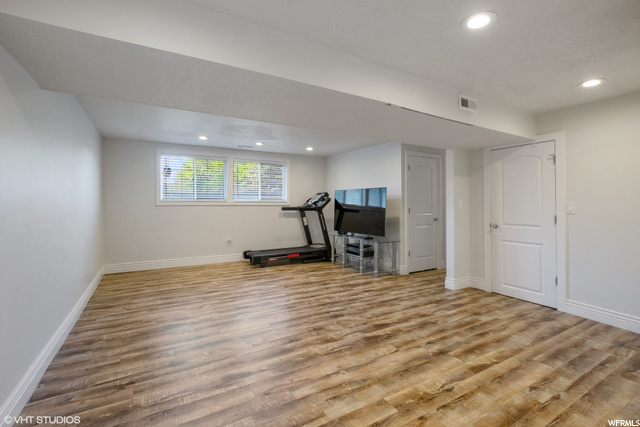 1069 E 10600 S, Sandy, UT 84094 — photo 11
