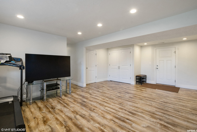 1069 E 10600 S, Sandy, UT 84094 — photo 12