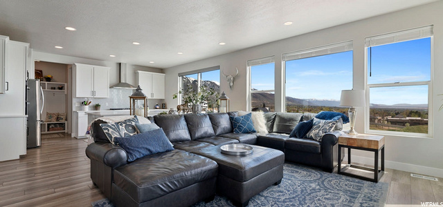 1516 E 3125 N, Layton, UT 84040 — photo 3