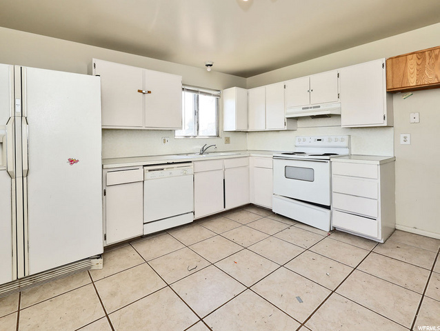 402 E 10185 S, Sandy, UT 84070 — photo 8