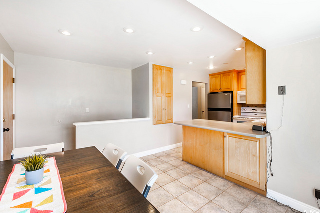 361 E 6770 S, Midvale, UT 84047 — photo 11