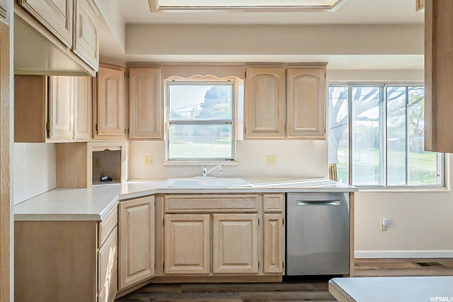 865 Maple St, Ogden, UT 84403 — photo 9