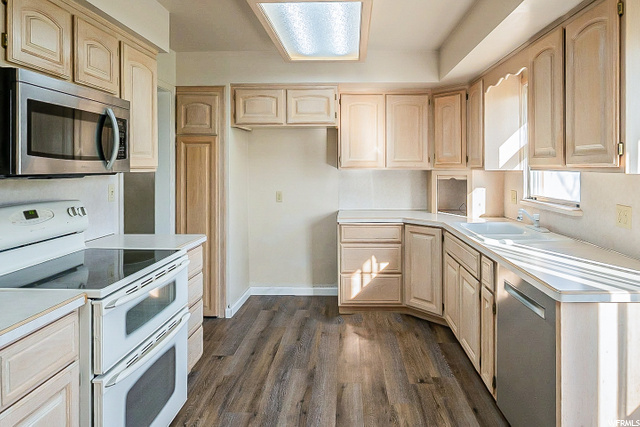 865 Maple St, Ogden, UT 84403 — photo 4