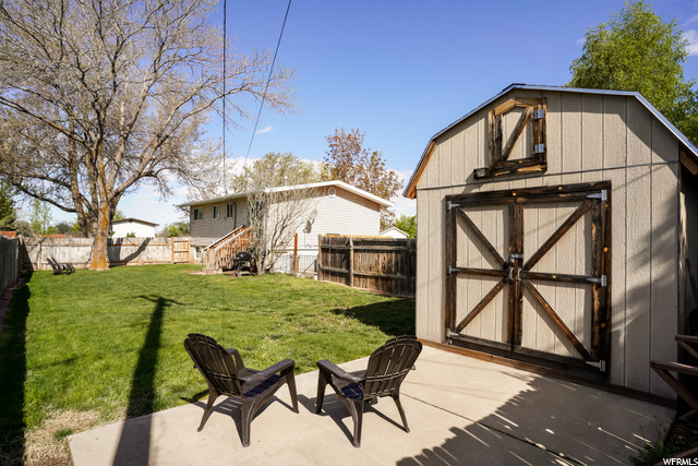 821 W 2550 N, Clinton, UT 84015 — photo 5