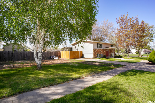 821 W 2550 N, Clinton, UT 84015 — photo 3