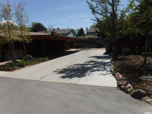 8527 S 1000 E, Sandy, UT 84094 — photo 3