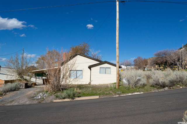 185 S Eagle St W, Eureka, UT 84628 — photo 2