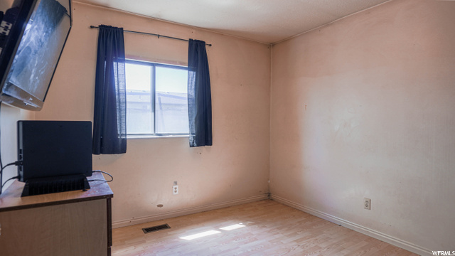1940 S 200 E, Clearfield, UT 84015 — photo 10