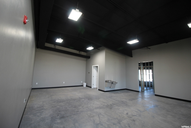 40 W 300 N, Hyrum, UT 84319 — photo 2