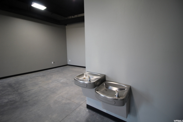 40 W 300 N, Hyrum, UT 84319 — photo 4