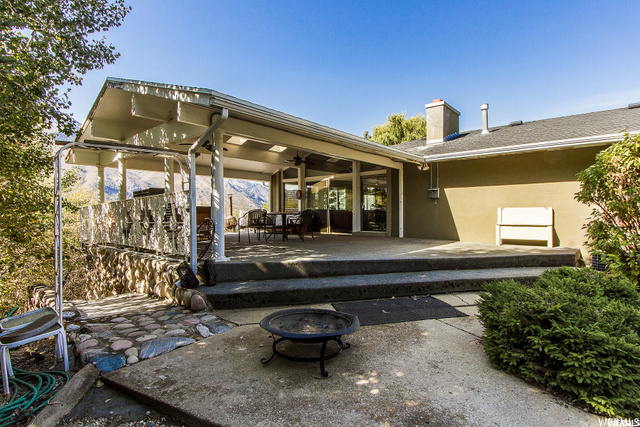 769 sq ft covered patio