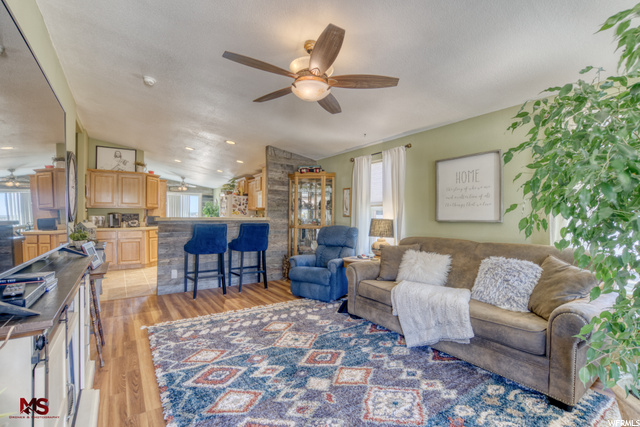 4226 E Juniper Cliffs Dr, Kanab, UT 84741 — photo 7