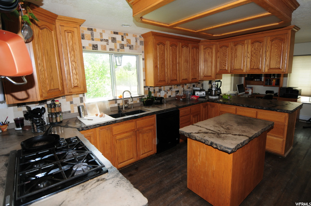 490 E Canyon, Mayfield, UT 84643 — photo 9