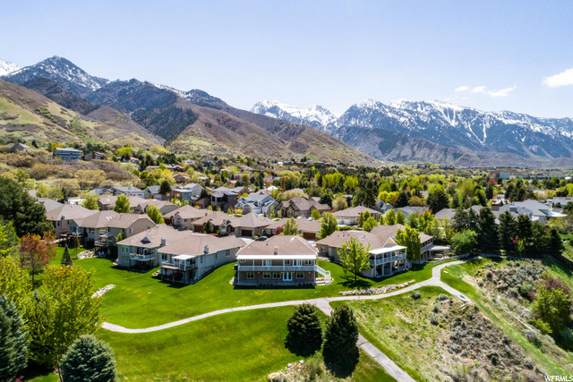 3205 E Lantern Hill Ct, Sandy, UT 84093 — photo 4