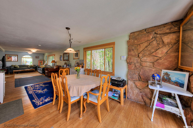 153 E 300 N, Moab, UT 84532 — photo 8