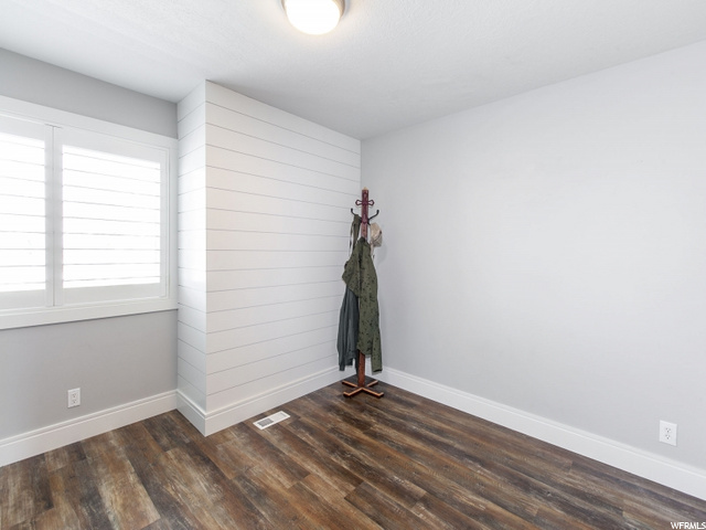 935 Edgewood Dr, Ogden, UT 84403 — photo 10