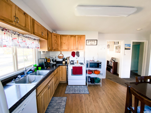 140 N 100 E, Joseph, UT 84739 — photo 7