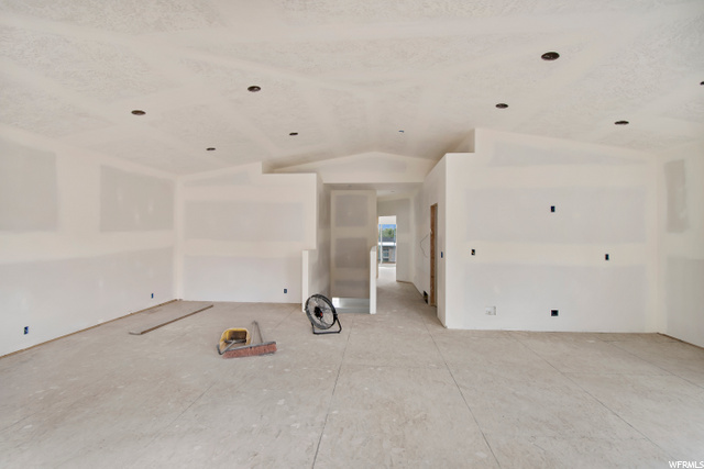 5729 S 2400 W, Roy, UT 84067 — photo 3