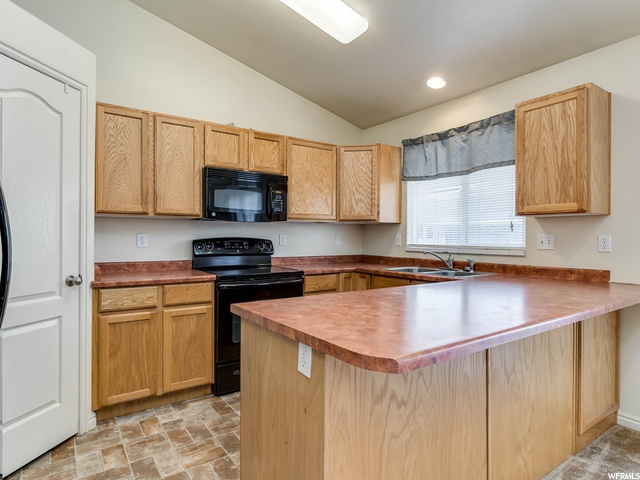 4582 W 5850 S, Hooper, UT 84315 — photo 6