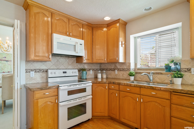 1766 N Skyline Dr E, Orem, UT 84097 — photo 7