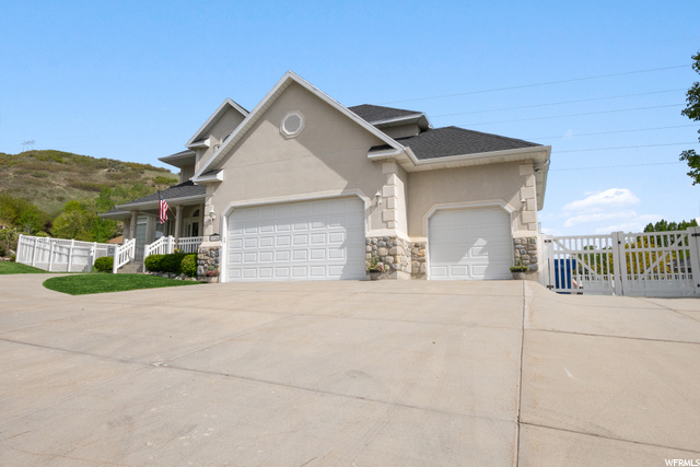 1766 N Skyline Dr E, Orem, UT 84097 — photo 2