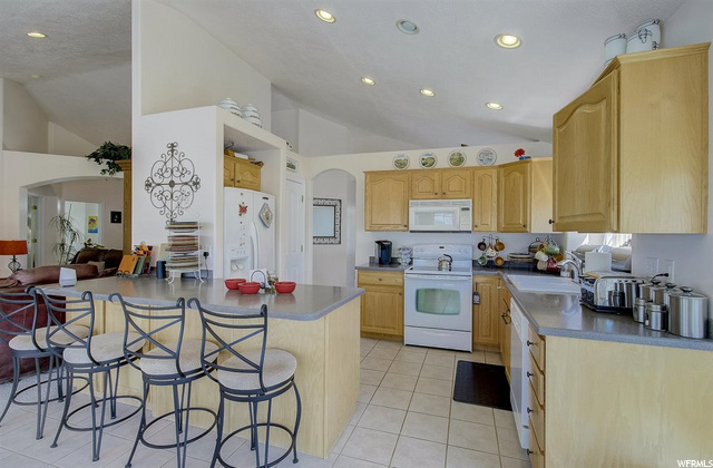 1078 E 2750 N, Layton, UT 84040 — photo 9