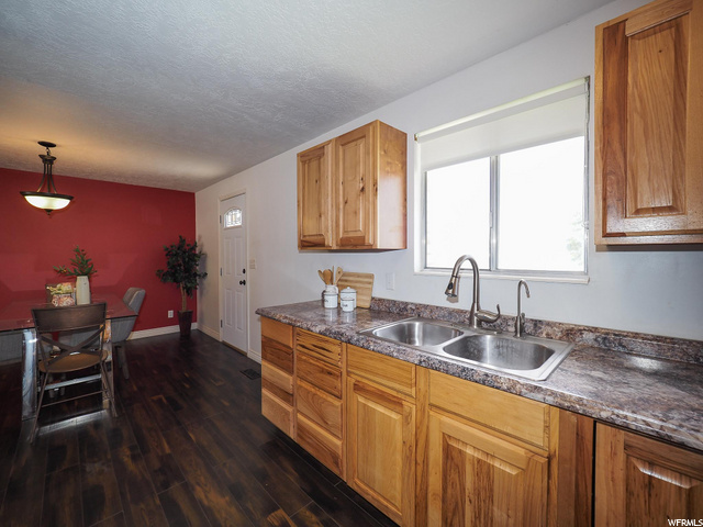 2487 N 690 W, Clinton, UT 84015 — photo 10