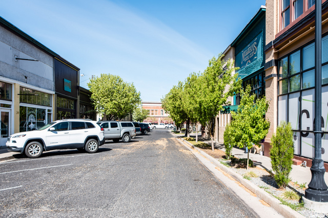 33 E Federal Ave, Logan, UT 84321 — photo 5