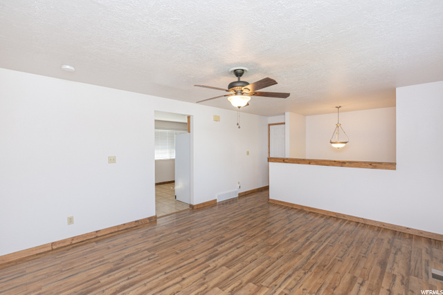2135 S Main St, Clearfield, UT 84015 — photo 4