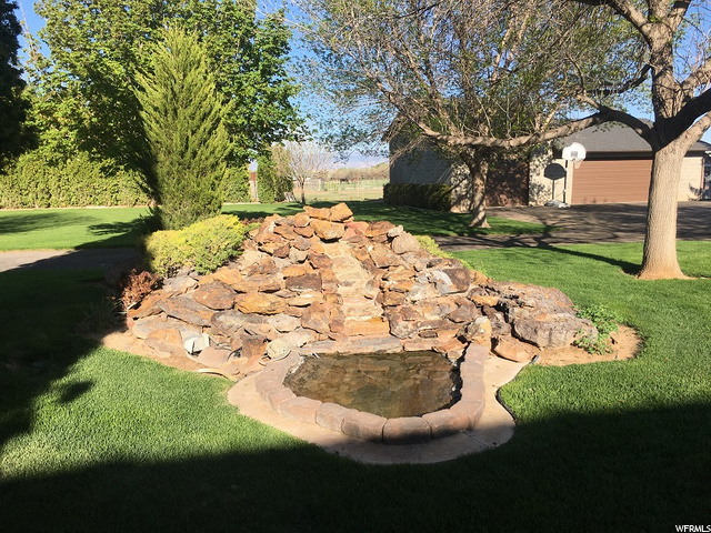 1900 E 2500 S, Vernal, UT 84078 — photo 4