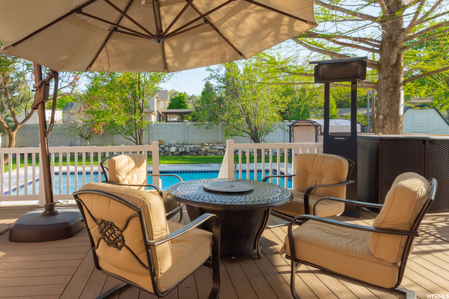 Outdoor Relaxing and Entertaining