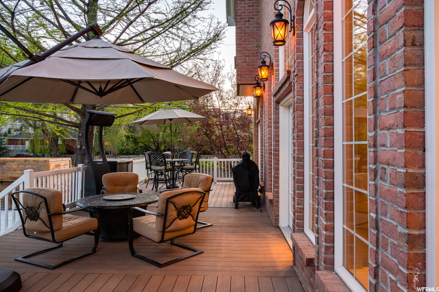 Outdoor Entertaining
