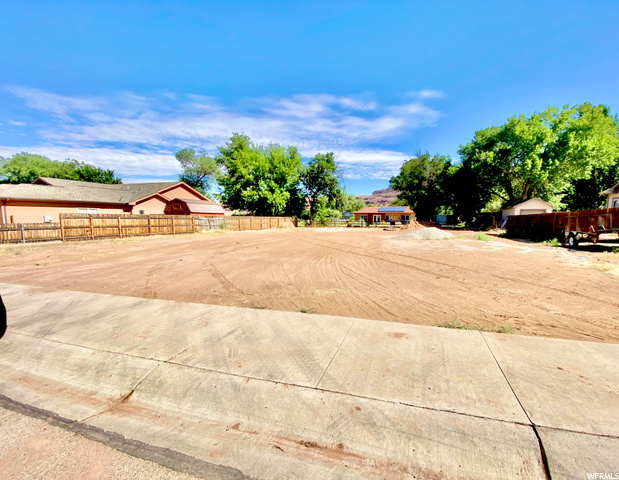 549 Gala Ave, Moab, UT 84532 — photo 2