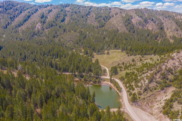 13755 S Racoon Dr, Lava Hot Springs, ID 83246