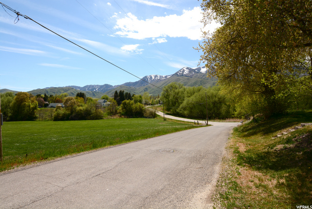 315 E 100 N, Wellsville, UT 84339 — photo 2