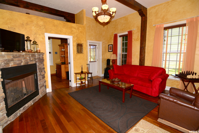 315 E 100 N, Wellsville, UT 84339 — photo 9