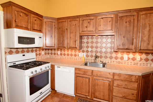 315 E 100 N, Wellsville, UT 84339 — photo 12