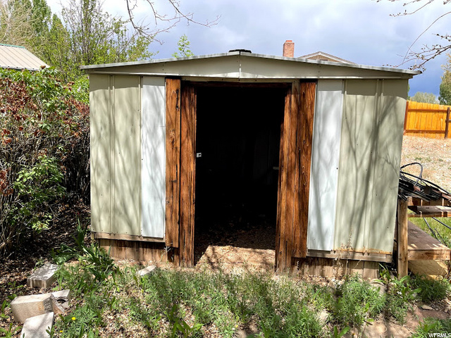 460 S 450 E, Roosevelt, UT 84066 — photo 9