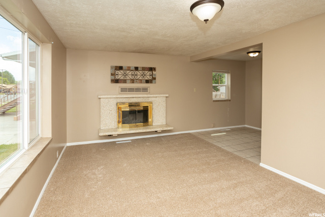 370 E Center St, Richfield, UT 84701 — photo 2